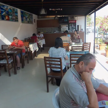 Pinara & ホステル *